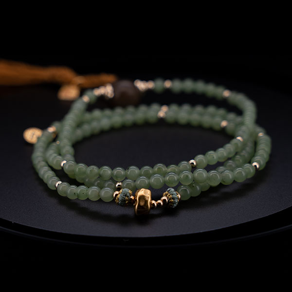 Russian Nephrite Jade & Hetian Sugar Jade Amulet Necklace – A Symbol of Balance, Protection & Inner Peace