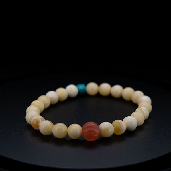Rare Natural White Flower Amber with “Phantom Bloom” Effect – A Timeless Healer & Guardian Talisman