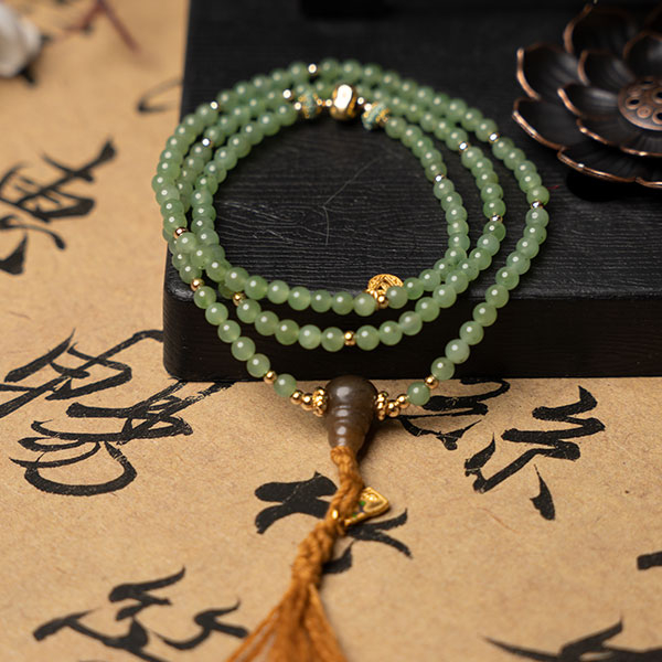 Russian Nephrite Jade & Hetian Sugar Jade Amulet Necklace – A Symbol of Balance, Protection & Inner Peace